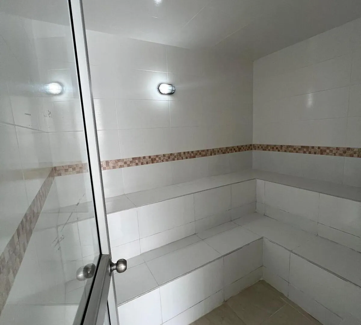Apartment In Prados Del Norte Cali Colombia
