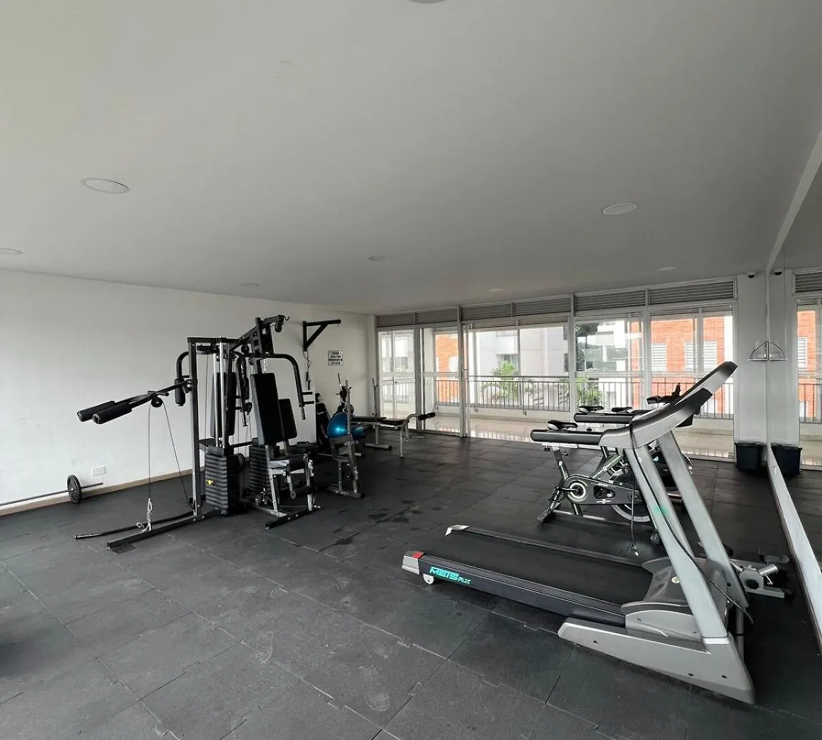 Apartment In Prados Del Norte Cali