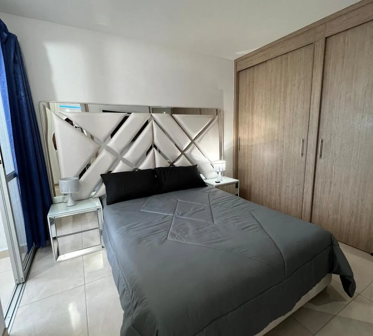 Apartment In Prados Del Norte Cali