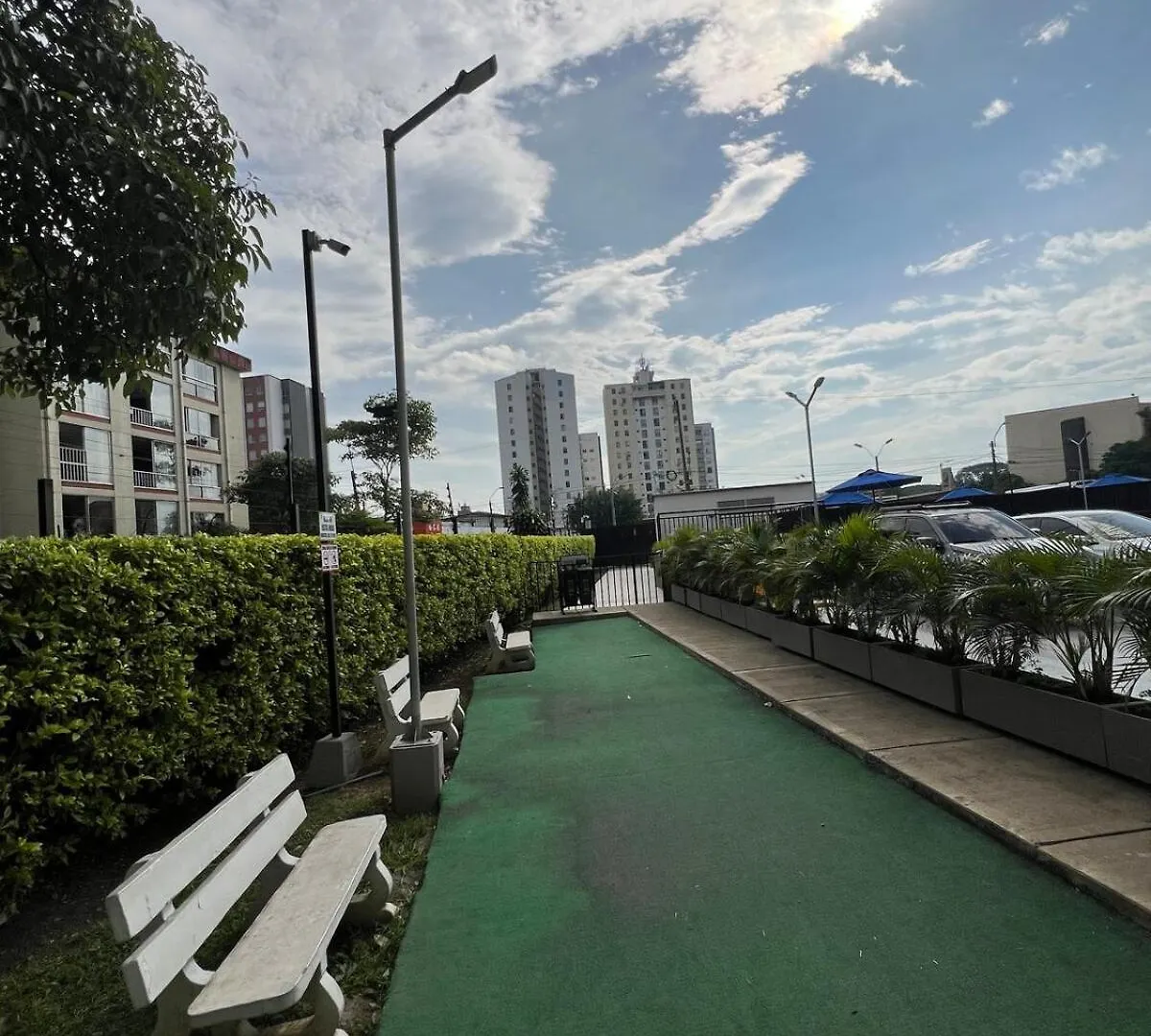Apartment In Prados Del Norte Cali